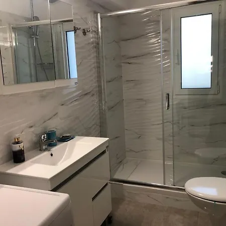 Kleopatra アパート *