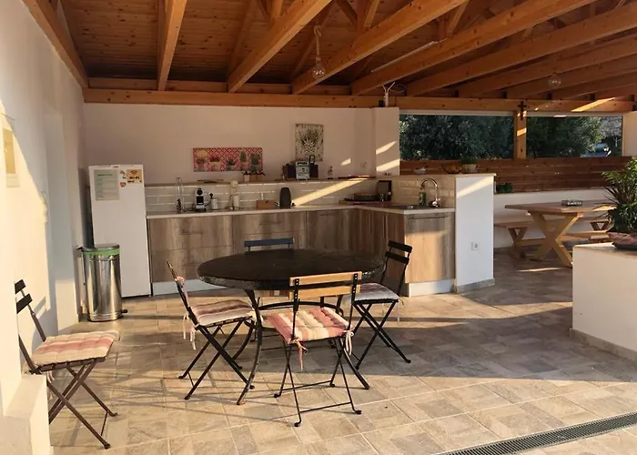 Kleopatra * Loutra Oraias Elenis